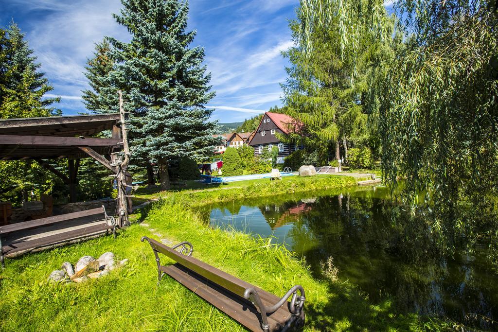 Hotel Chata Pod Lipami Rokytnice nad Jizerou Exterior foto